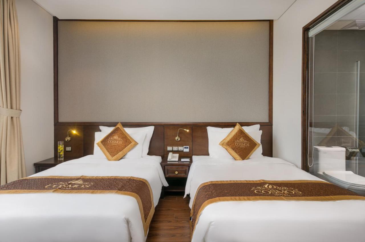 Cosmos Khách sạn 4*